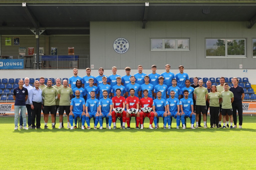 Mannschaftsfoto FC-Astoria Walldorf